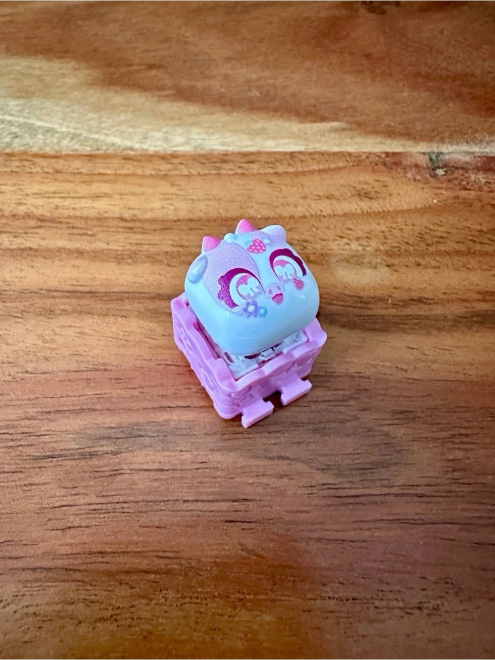 Clickeez Series 3 BubblePops, Pink Life Berry.milky
